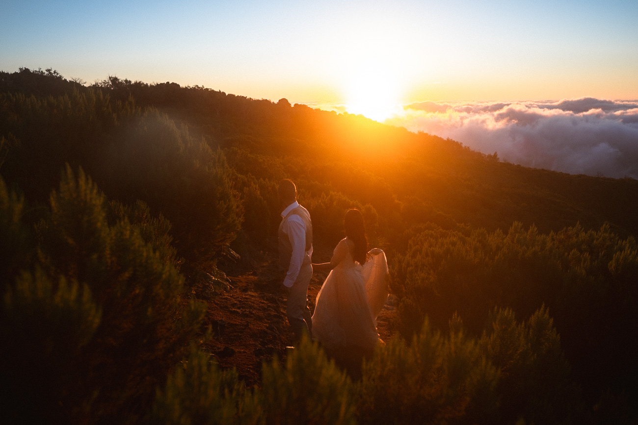 Sunrise elopement on Pico Ruivo in Madeira