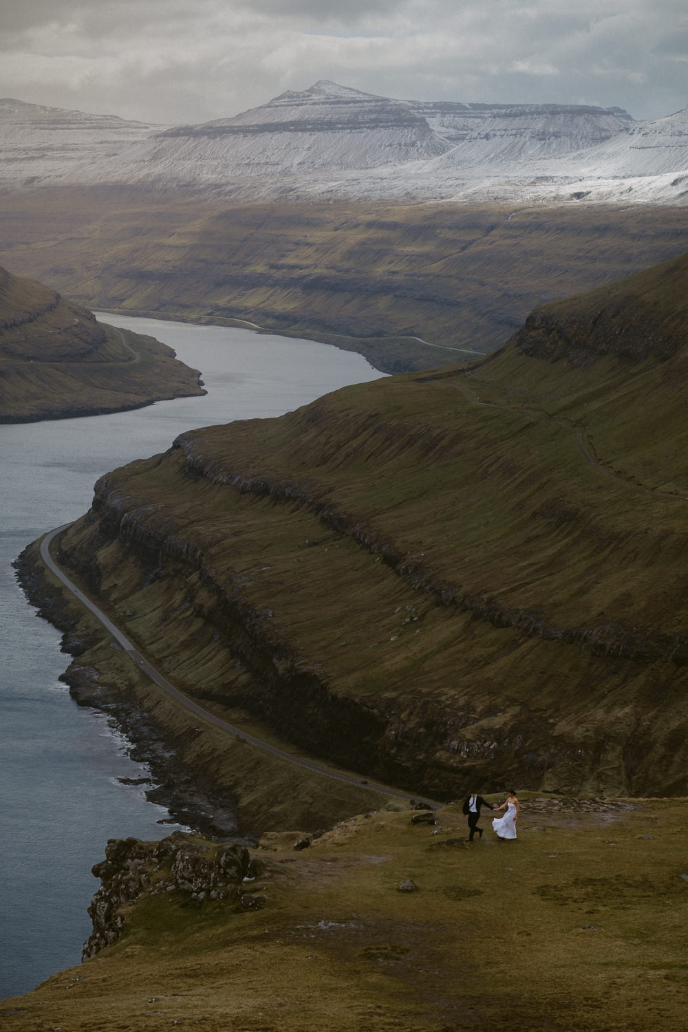 Dramatic Faroe Islands landscape during a May elopement